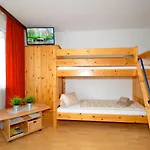 Leif By Interhome * Τσελ αμ Ζέε